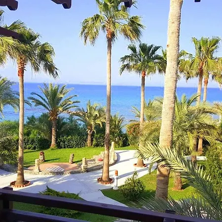 Hotel Topset Seafront 3*